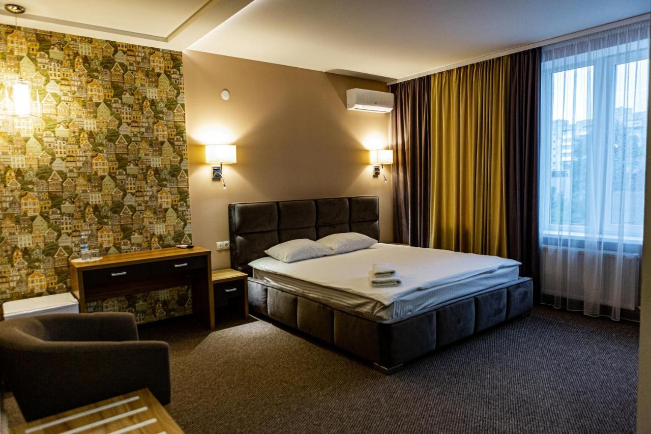 Hotel Shengen Шенген Оновлений Кропивницький Екстер'єр фото